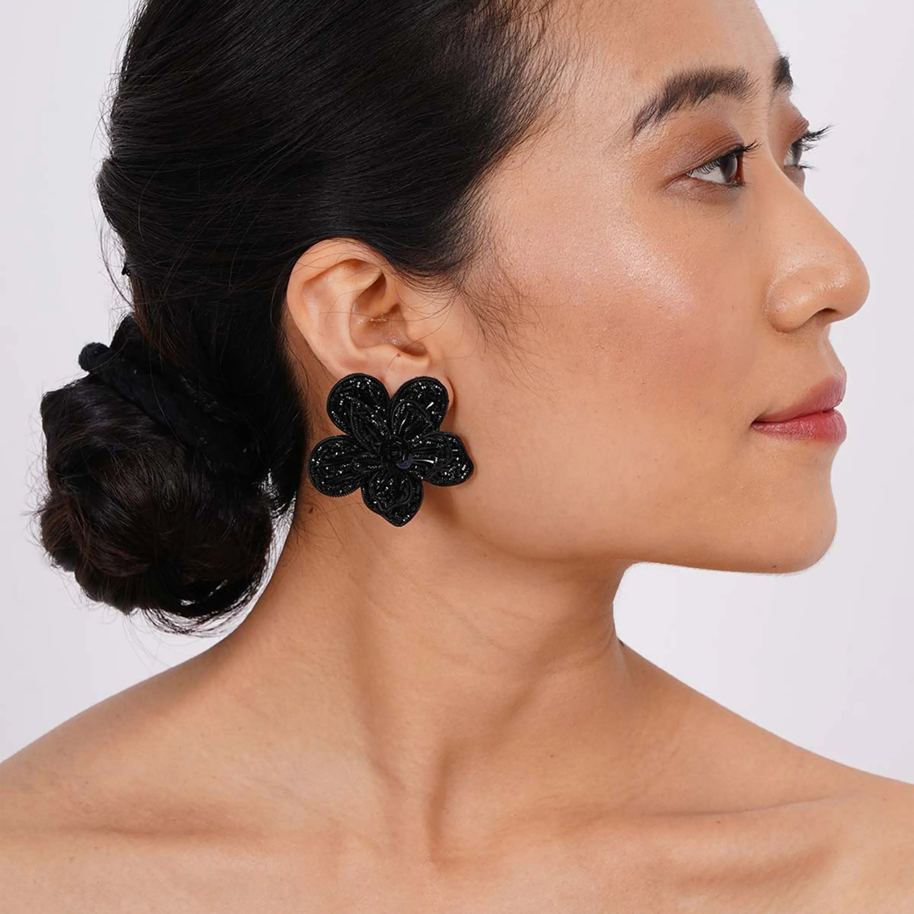 Petalia Bloom Earrings