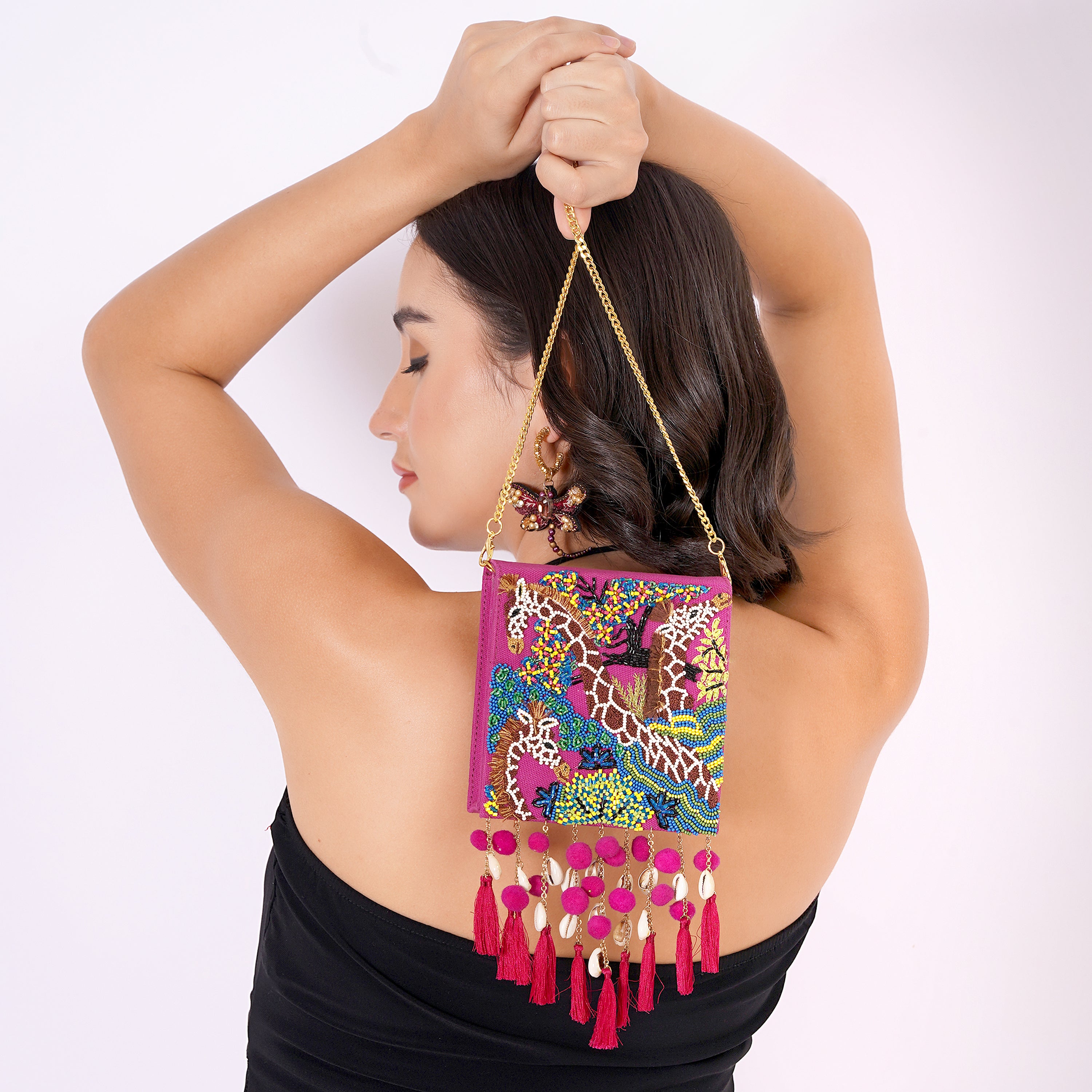 Giraffe Shell Clutch Bag