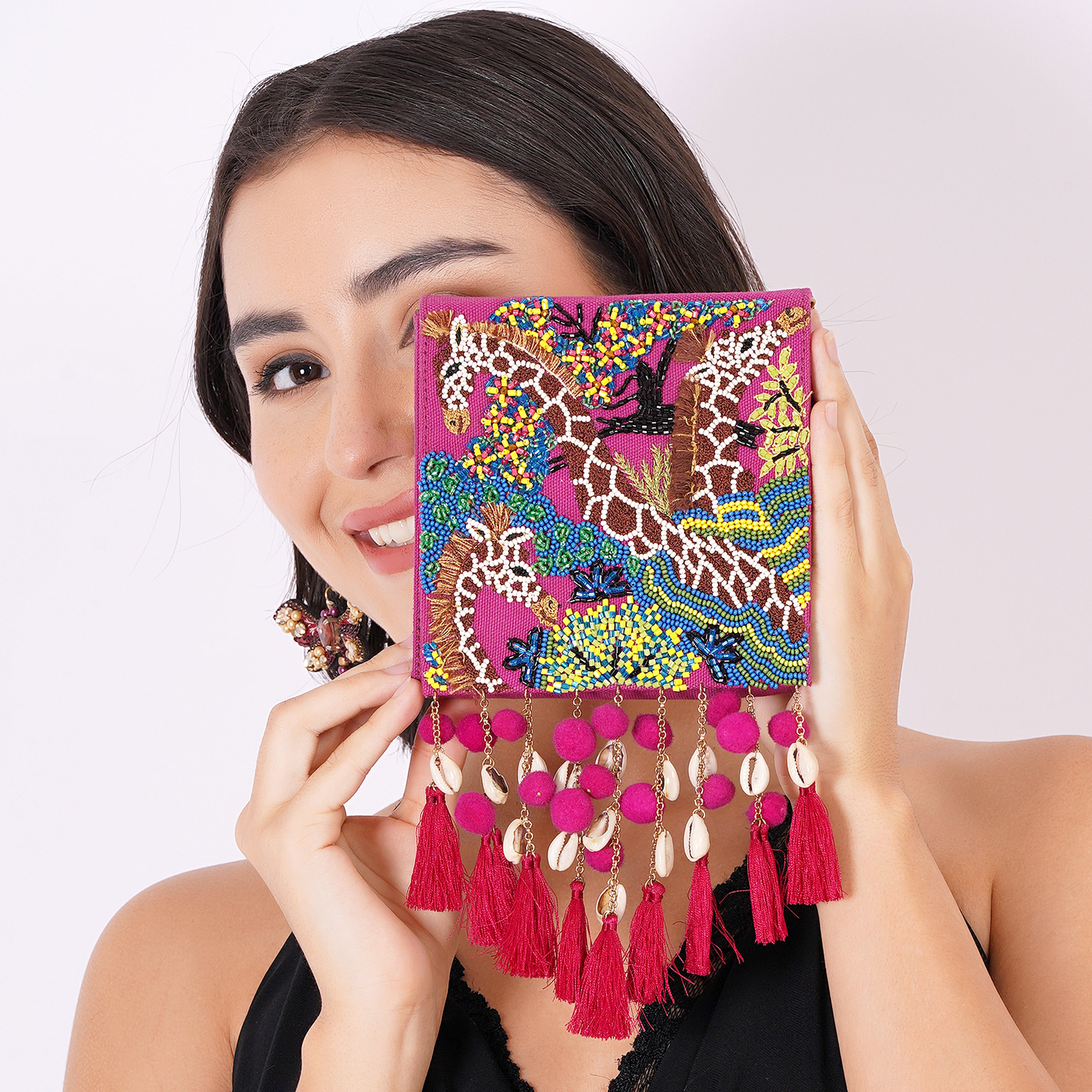 Giraffe Shell Clutch Bag
