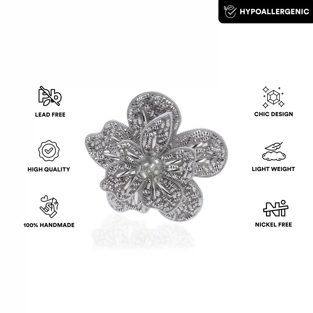 Petalia Bloom Brooch Silver