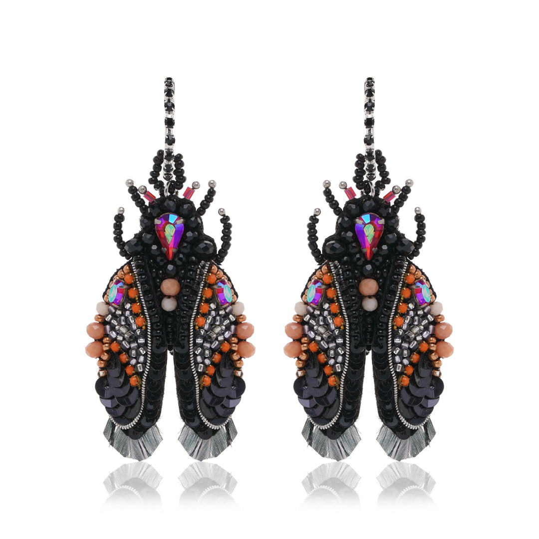 Leafy Flutter Moth Earring