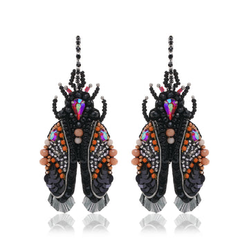 Leafy Flutter Moth Earring