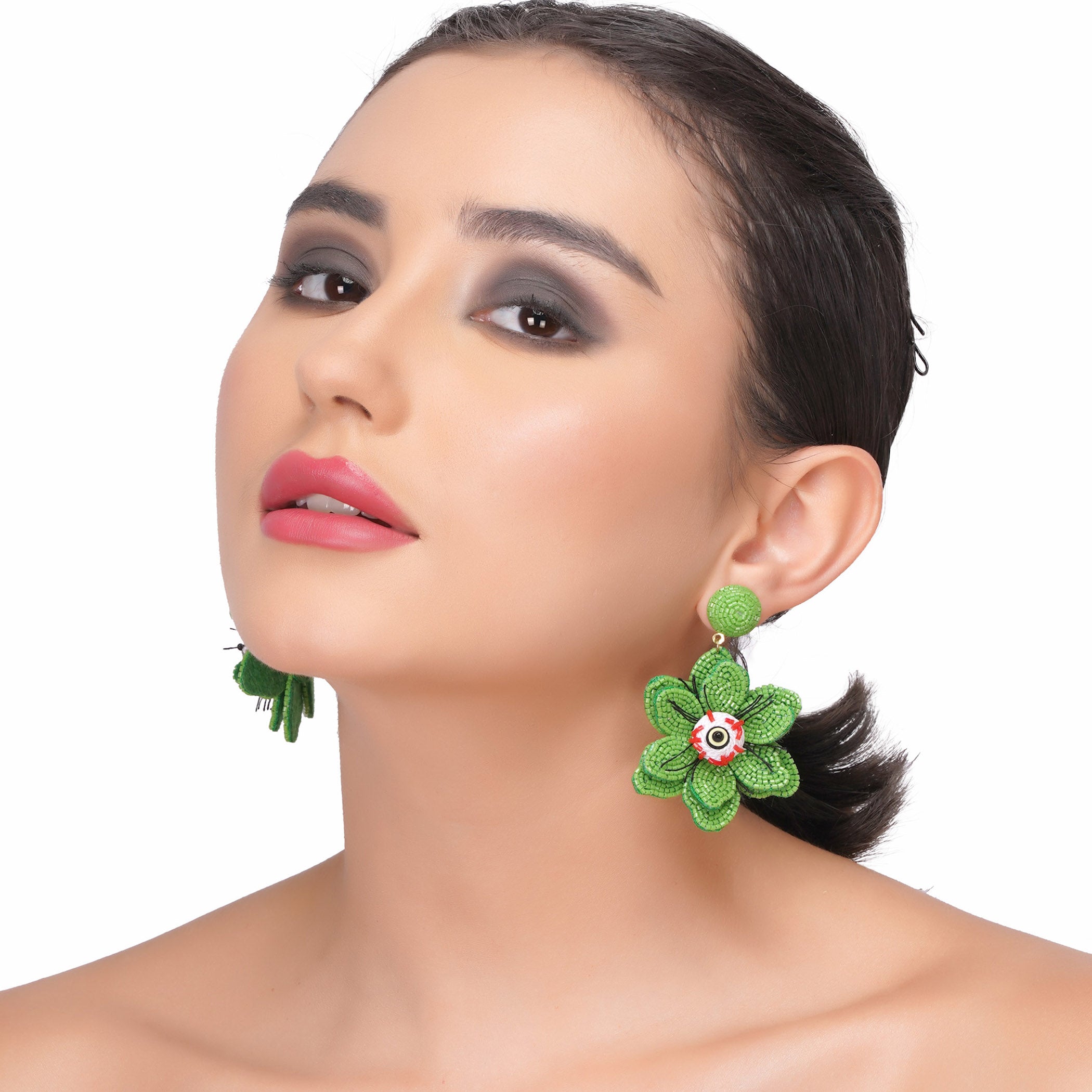 Spooky Flower Eye Earring