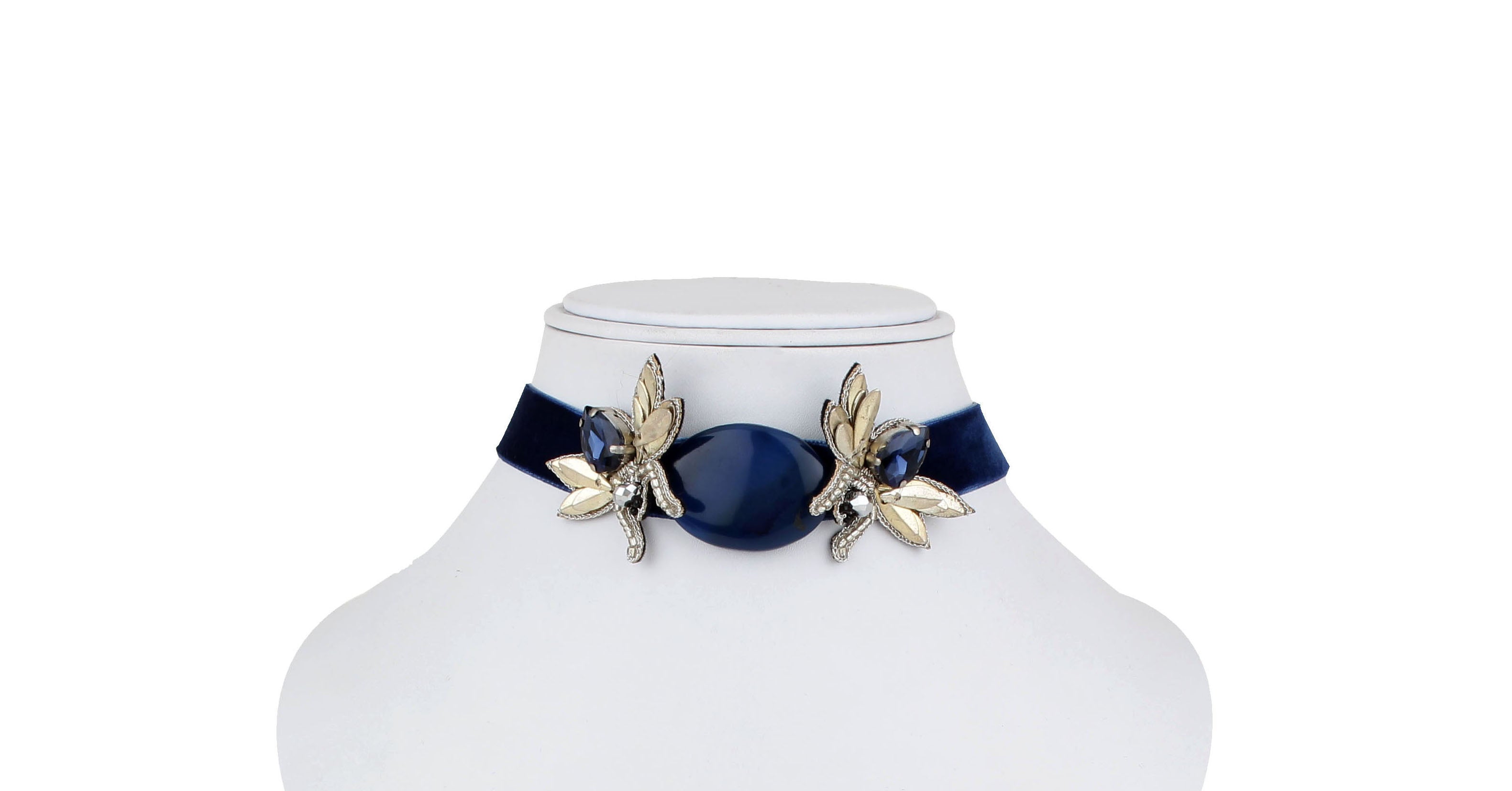 Sapphire Bloom Choker Necklace